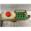 Image 3 : Lot of Pushbutton Panels