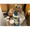 Image 7 : LOT DE 3 PALETTES DE PEINTURE ET AUTRES PRODUITS LIQUIDES ASST