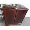 Image 1 : Cherry Cabinet