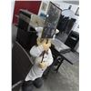 Image 2 : Bakersman Figural Standard