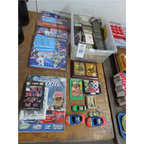 Sports Trading Cards, Memorabilia w/Autograph