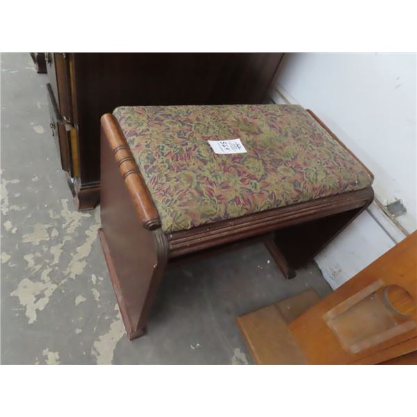 Mahogany Padded Vanity Bench