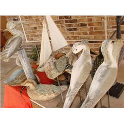 Large amount of wooden ducks & ships