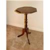 Image 1 : Small occasional table
