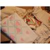 Image 1 : Box of linens, hankies & embroidered items