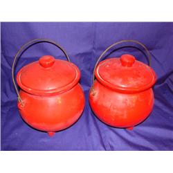 2 Red Kettles w/lids