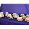 Image 1 : 12 Teacups & Saucers