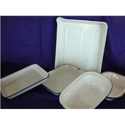 5 Items of Enamelware