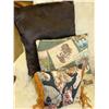 Image 1 : 3 Ranch Pillows