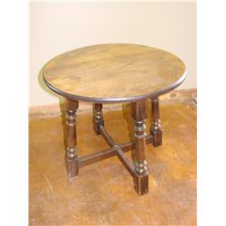 Small Round Solid Oak Top Table