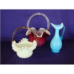 3 Ruffled Edged Baskets & Vase