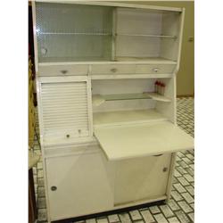Retro Kitchen Cabinet w/Sliding Polka Dot Door