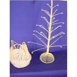 Yellow Wire Displays: Tree & Chicken