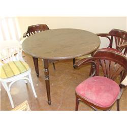 Round Dining Table w/4 Chairs