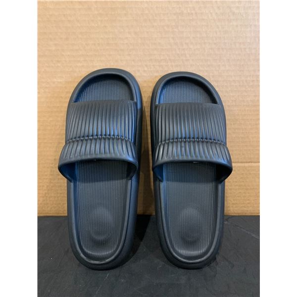 Pillow Slides Sandals  11.5 Black