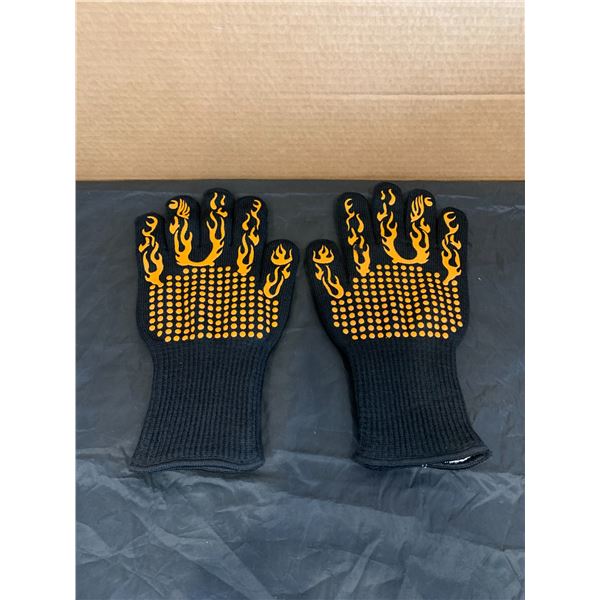 Bbq Gloves Hear Resistant Fancy Print