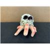 Image 1 : Desktop Skull Finger Ornament