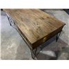 Image 7 : Topline Home Furnishings Rectangular Coffee Table Rustic Oak