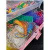 Image 2 : 18000+ Rubber Band Bracelet Kit With 3 Tier Craft Storage Box
