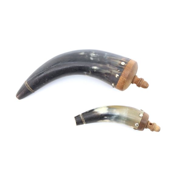 ASSORTED BLACK POWDER HORN LOT