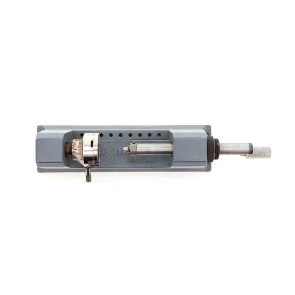 LYMAN UNIVERSAL CASE TRIMMER