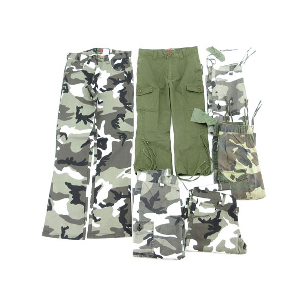 ASSORTED MILITARY STYLE CLOTHING LOT