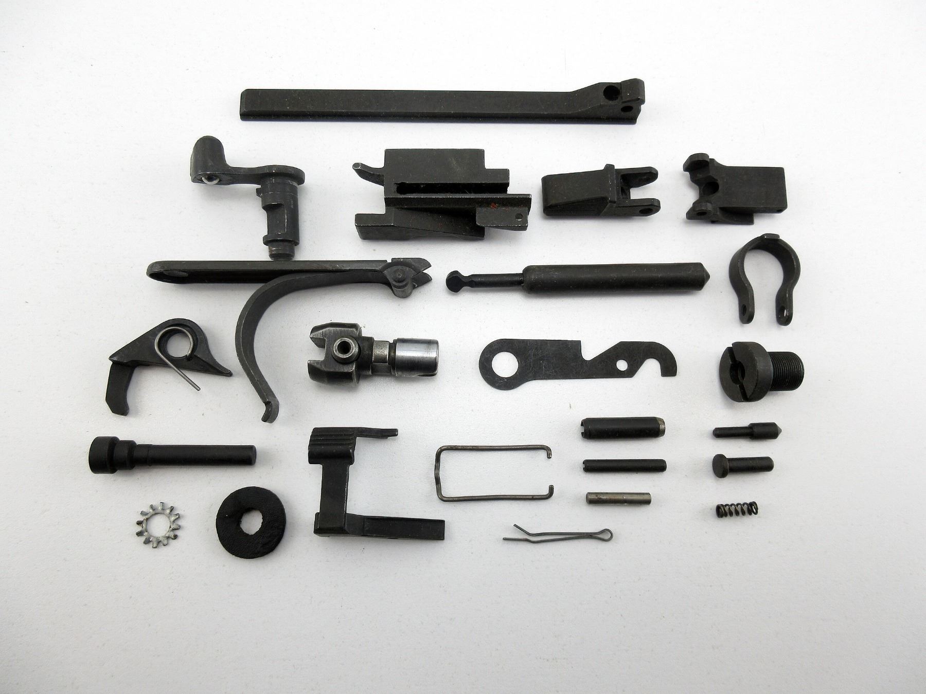 FN FAL L1A1 FN C1 RIFLE PARTS LOT Switzer s Auction Appraisal Service fn-fal-l1a1-fn-c1-rifle-parts-lot-switzer-s-auction-appraisal-service