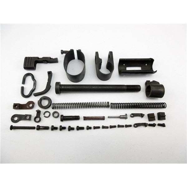 LEE ENFIELD NO.4 RIFLE PARTS LOT