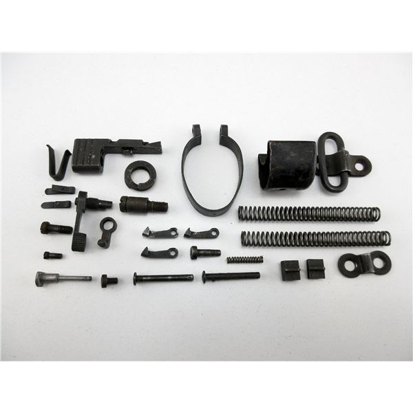 LEE ENFIELD NO.4 RIFLE PARTS LOT