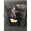 Image 1 : DIAMOND SELECT TOYS STAR WARS: THE MANDALORIAN L7 SCALE PREMIER COLLECTION MODEL