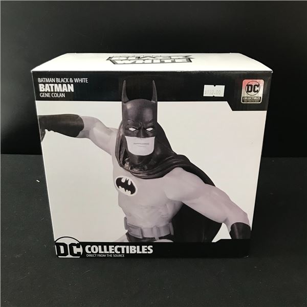 UNOPENED COLLECTIBLE DC ARTISTS ALLEY: BATMAN BLACK AND WHITE