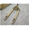 Image 2 : CAT Pallet Jack