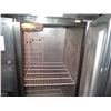 Image 8 : Everest Refrigeration ESR2 Double Door Refrigerator w/ Inside Racks