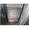 Image 9 : Everest Refrigeration ESR2 Double Door Refrigerator w/ Inside Racks