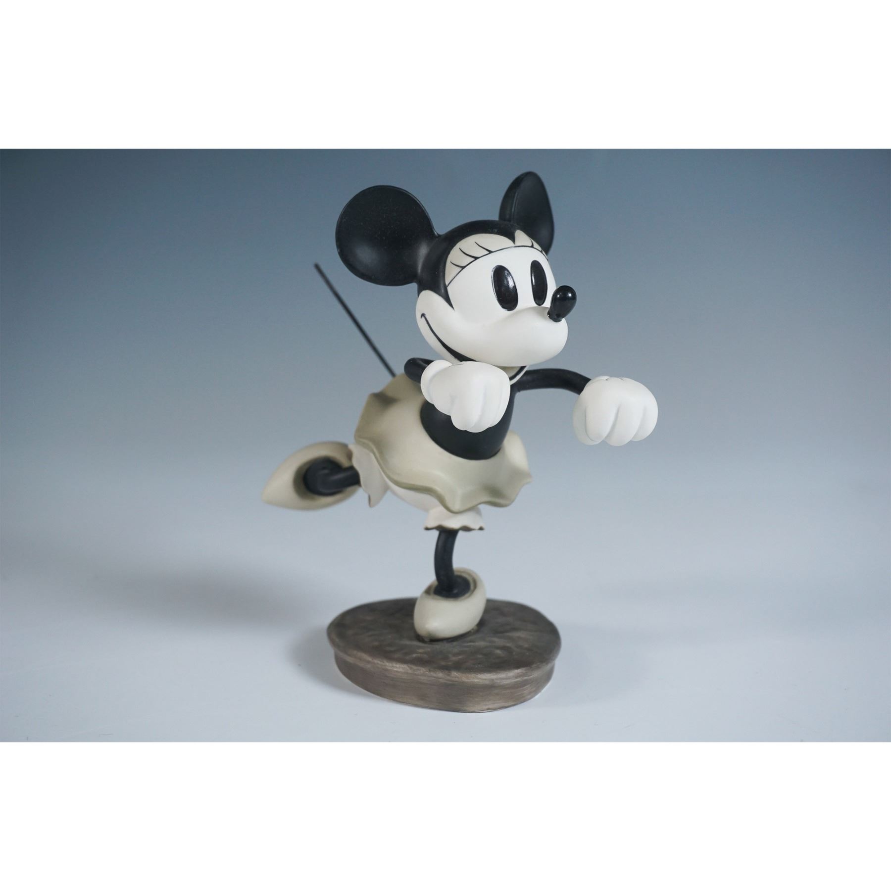 Mini Mouse Collection Walt Disney Classics Collection Minnie Mouse