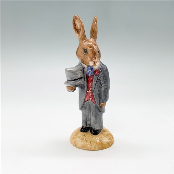 Royal Doulton Bunnykins Figurine Room DB102