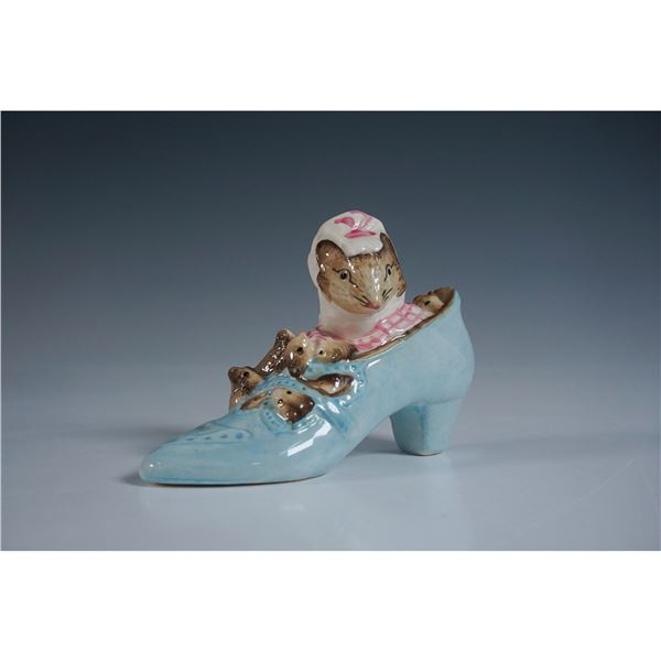 Royal Albert Figurine, The Old Woman Who Lived In A Shoe