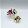 Image 2 : 2pc Bone China Decorative Flower Arrangement