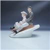 Image 2 : Coalport Winter's Frolic Limited Edition Figurine