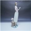 Image 2 : Lladro Today's Lesson Figurine 01006659