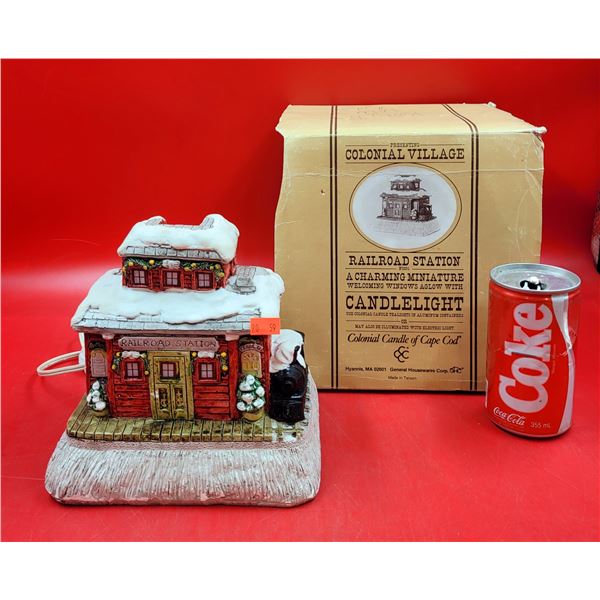 VTG Colonial Village Railroad Station Miniature
