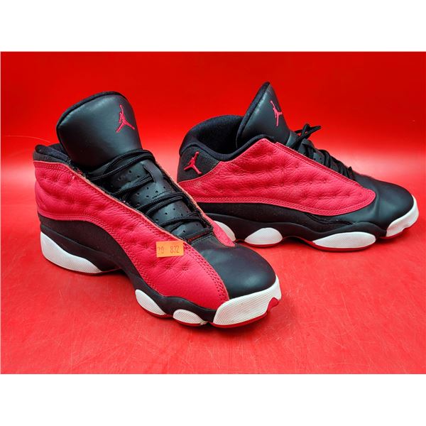 Air Jordan Very Berry Retro Low Sneakers