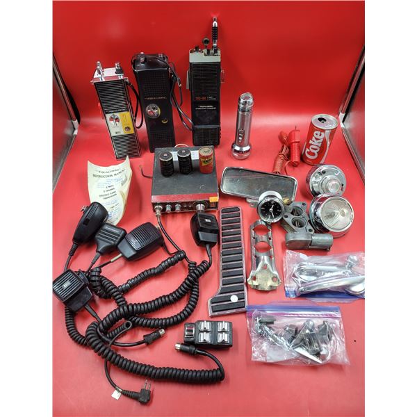 VTG Channel Radio w/ Walkies, Realistic TRC-180 Walkie Talkies & Accessories Lot