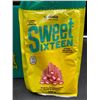 Image 2 : Sweet Sixteen Sour Filled Strawberry Licorice Candy 12 x 100g Bulk Pack