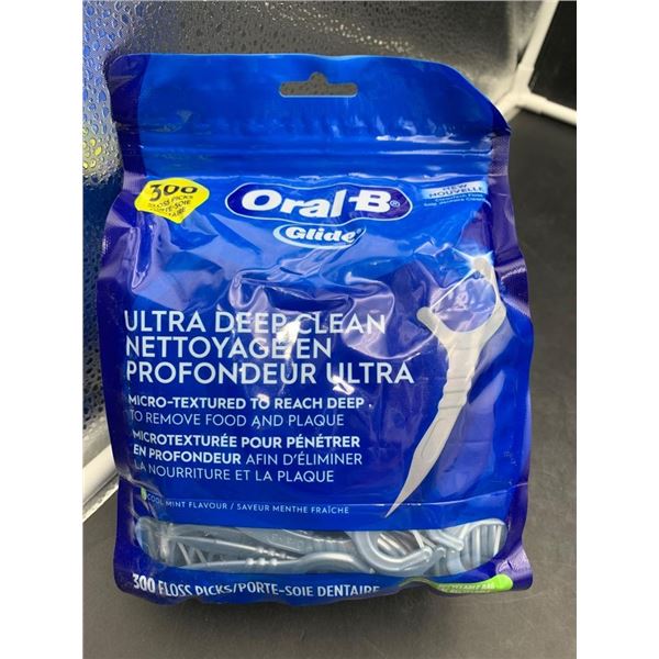 Oral-B Glide Ultra Deep Clean Floss Picks, 300 Count