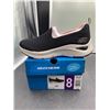 Image 1 : Skechers Black Slip-On Shoes Size 8