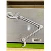 Image 2 : Bemelux LED Magnifying Lamp with Multi-Angle Adjustment