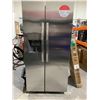 Image 1 : Frigidaire Side-by-Side Refrigerator Model FRSS2323ASA