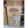 Image 2 : Diaper Genie Signature Platinum Pail with 18 Bags, Grey