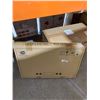 Image 2 : SHASKI Electric Server Food-Heating Plate, Party (23.6 x 15.7)